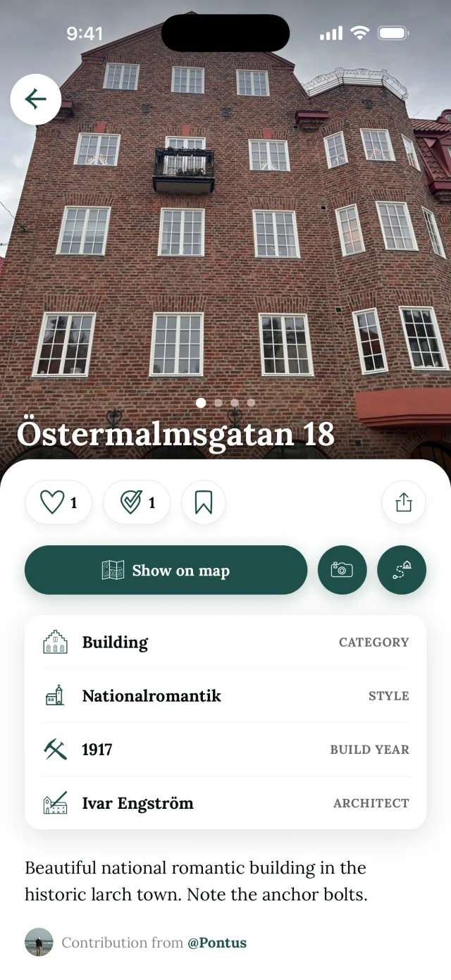 A site with photos, style, build year and architect